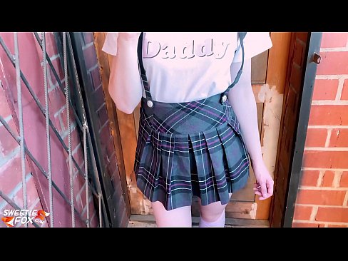 ❤️ L'escola es xucla la polla profundament i la folla en lloc de les classes. Porno a nosaltres ca.allo-sex.ru