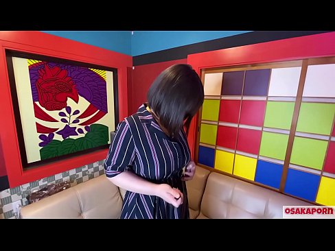 ❤️ Una maca japonesa de grans tetes es masturba amb joguines sexuals i té un orgasme. Ella parla en una entrevista de la seva putada experiència. Tetes enormes i cony pelut gemegant fort. Osakaporn Porno a nosaltres ca.allo-sex.ru